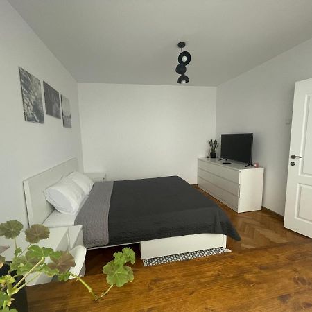 Apartament De Lux Semicentral Iasi Esterno foto