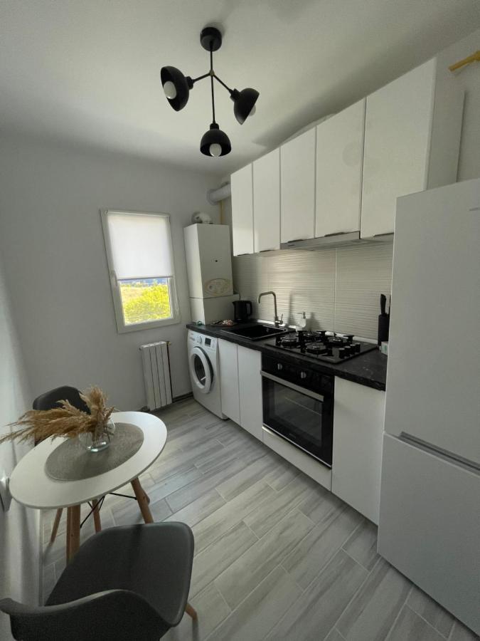 Apartament De Lux Semicentral Iasi Esterno foto