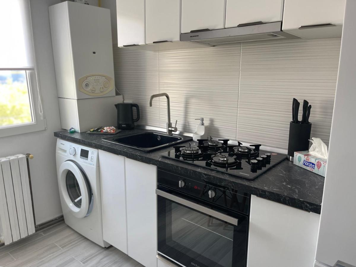 Apartament De Lux Semicentral Iasi Esterno foto