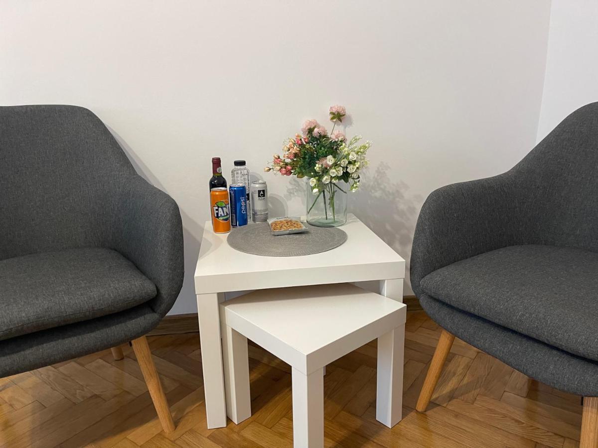 Apartament De Lux Semicentral Iasi Esterno foto